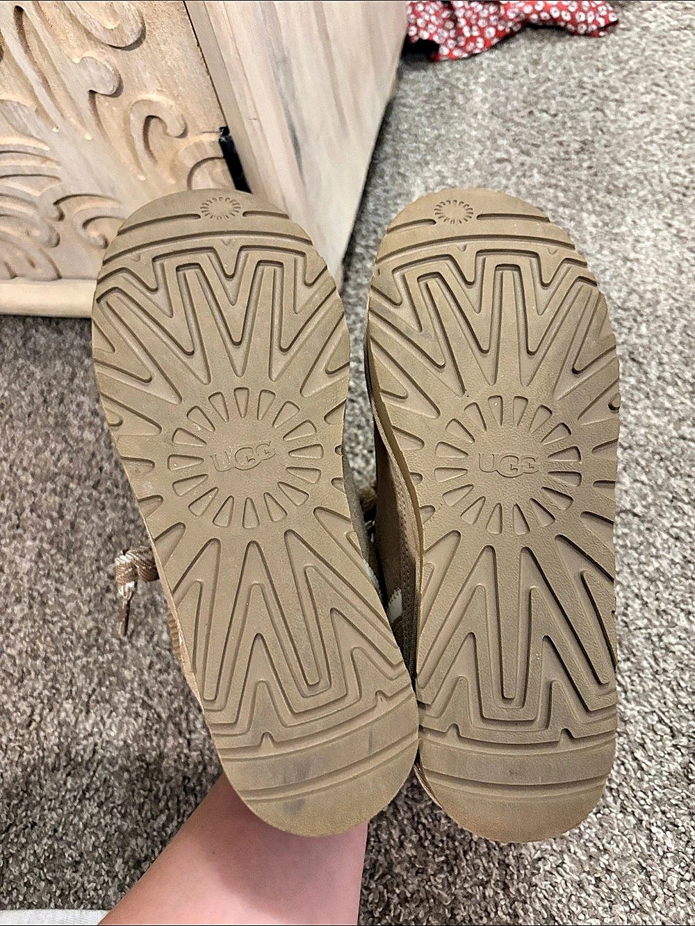 UGG Sneaker Tan Casual Sneakers - Picture 5 of 5